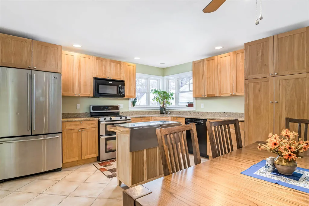 19 Roland Court Winooski VT 05404