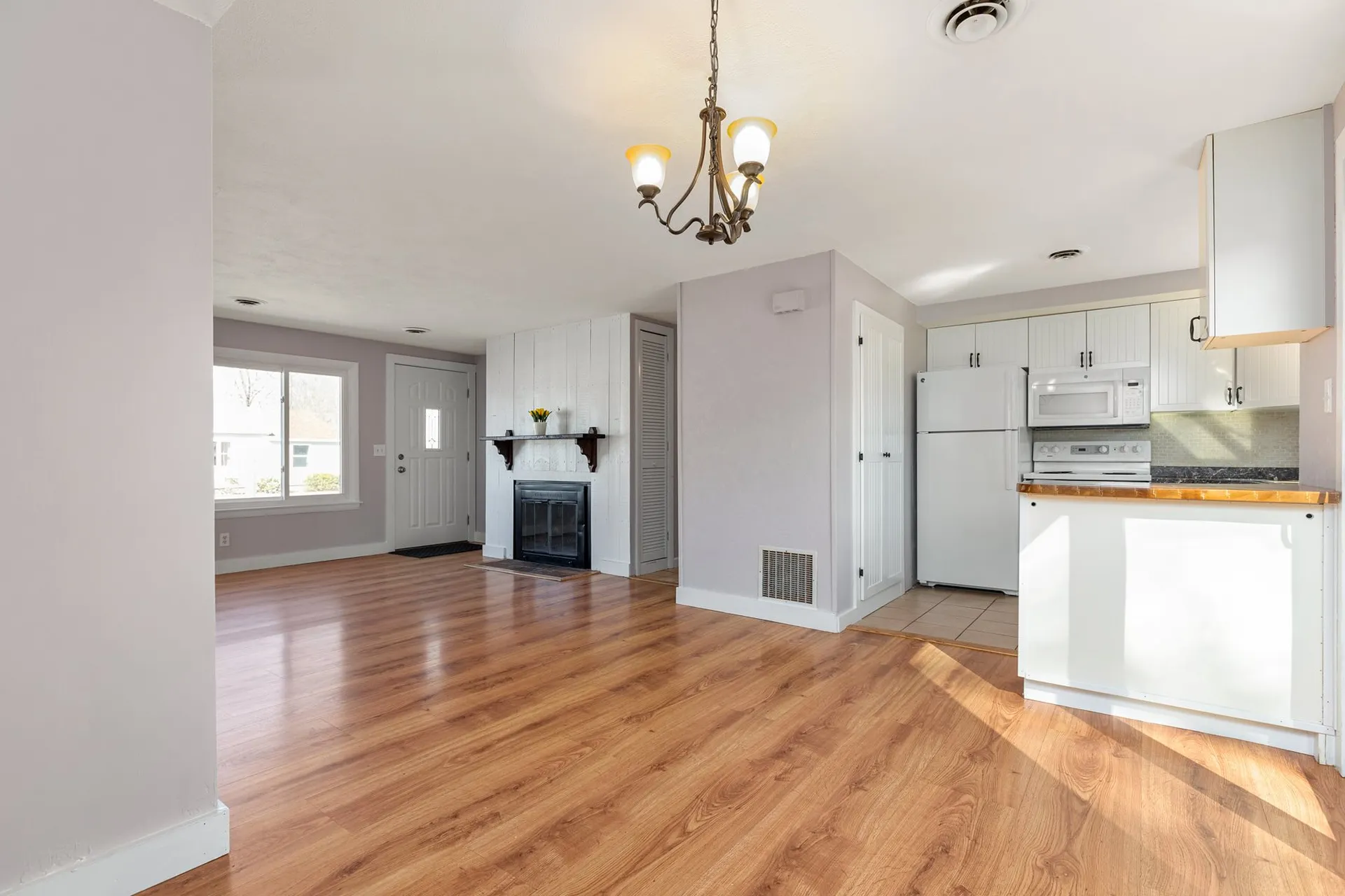 7 Blake Lane Hampton NH 03842