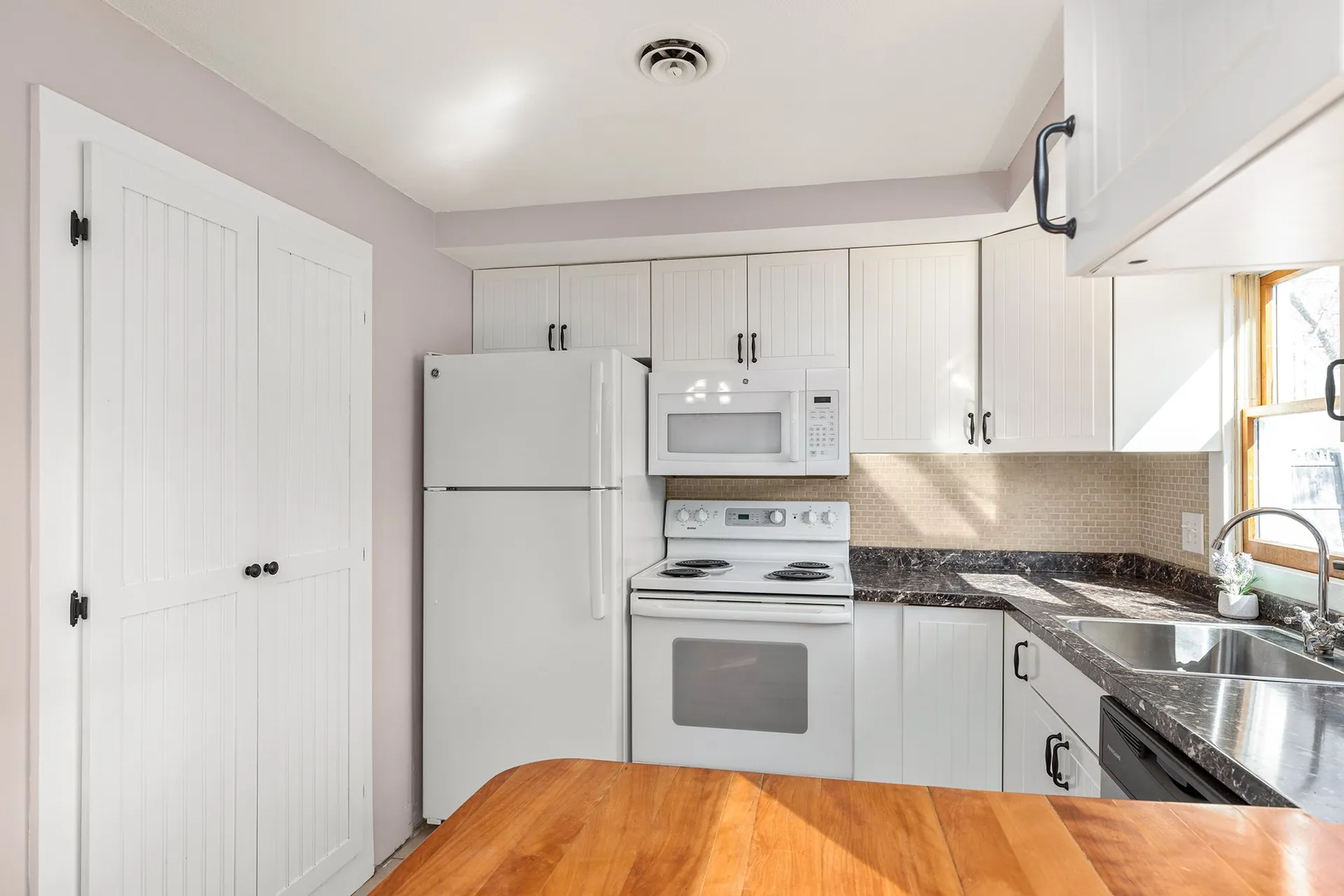 7 Blake Lane Hampton NH 03842