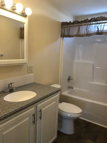 3 Trailer Home Drive Salem NH 03079