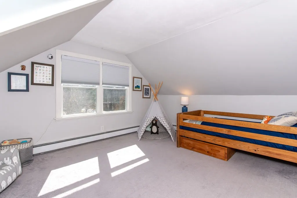 22 Holmgren Road Stratham NH 03885