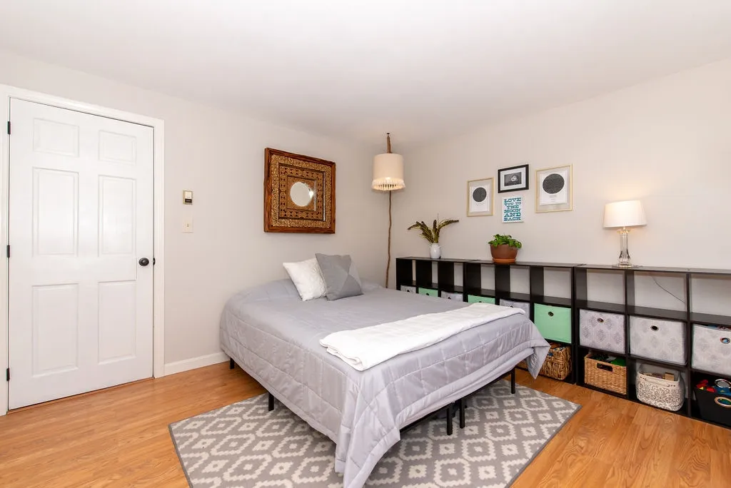 22 Holmgren Road Stratham NH 03885