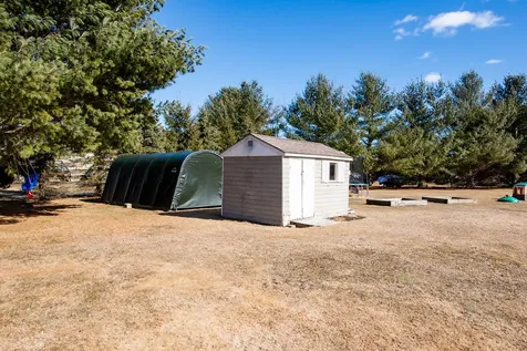 22 Holmgren Road Stratham NH 03885