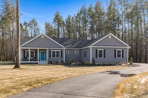 20 Haywick Drive Stratham NH 03885