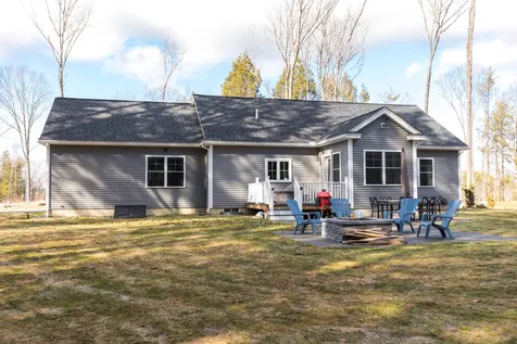 20 Haywick Drive Stratham NH 03885