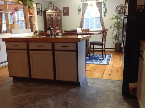 50 Hackler Drive Swanzey NH 03446