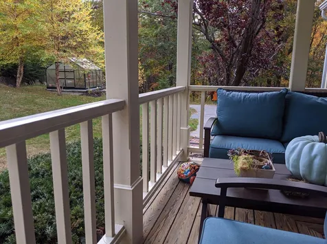 6 Old Mill Road Lee NH 03861
