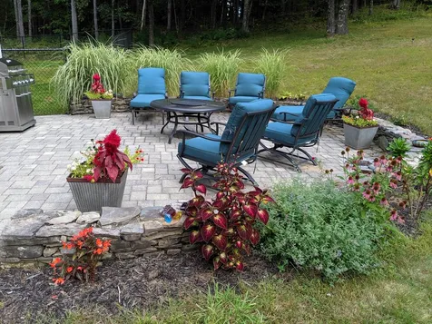 6 Old Mill Road Lee NH 03861