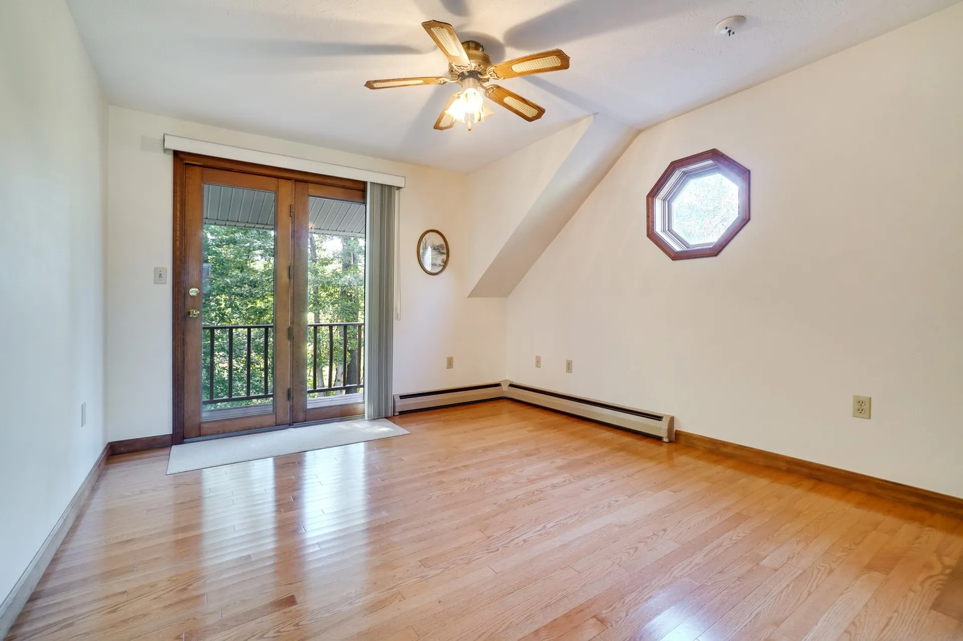 24 Pasture Drive Hudson NH 03051