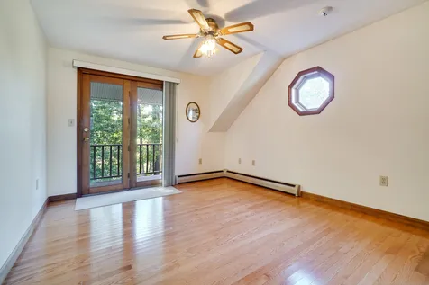24 Pasture Drive Hudson NH 03051
