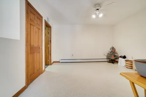 24 Pasture Drive Hudson NH 03051