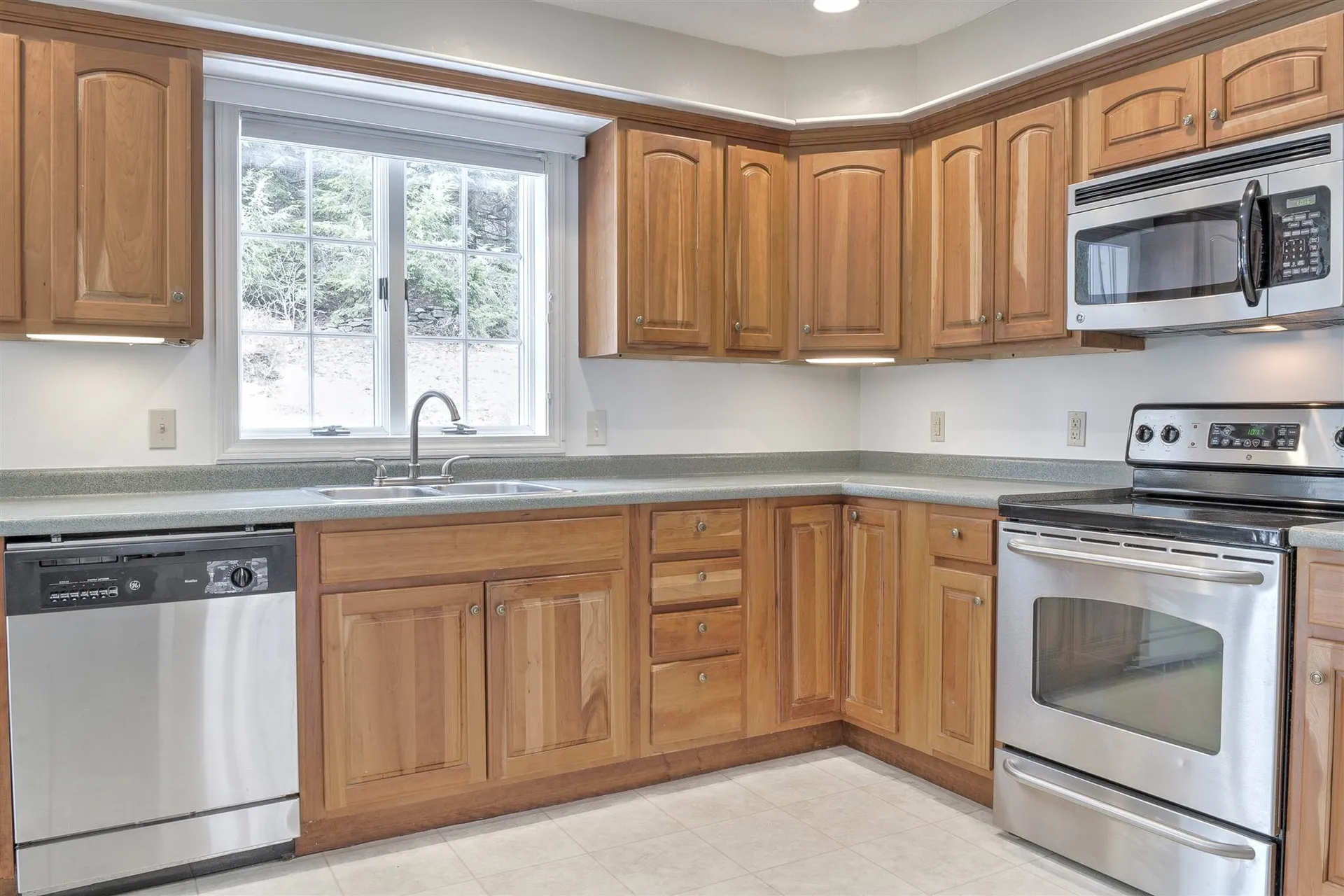 14 Morgan Lane Keene NH 03431