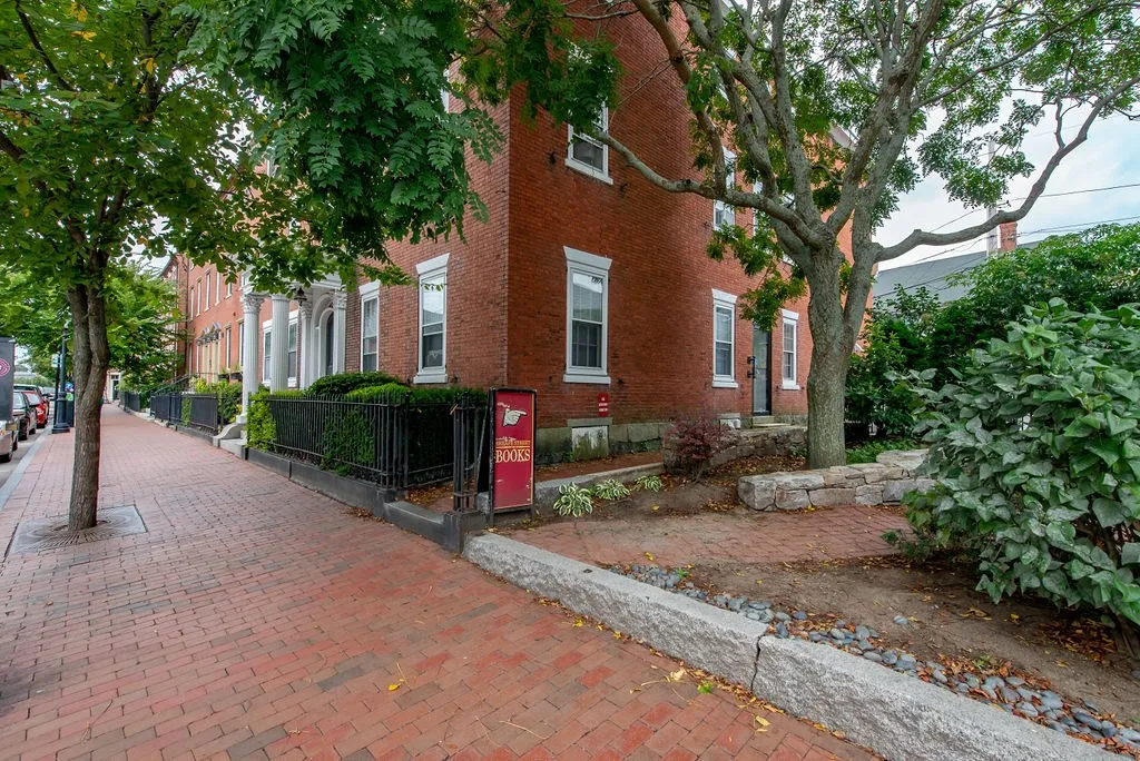 147 State Street Portsmouth NH 03801