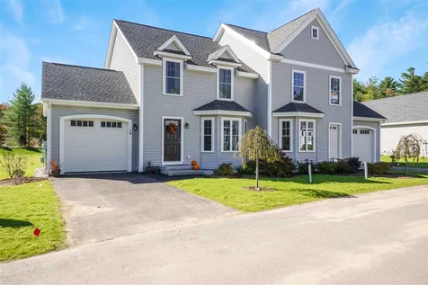 8 A Adams Way Amherst NH 03031