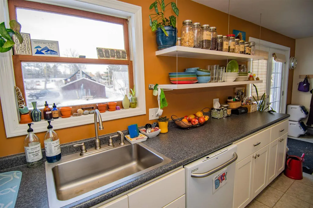 72 Western Avenue Northfield VT 05663