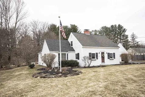 31 Middle Street Amherst NH 03031