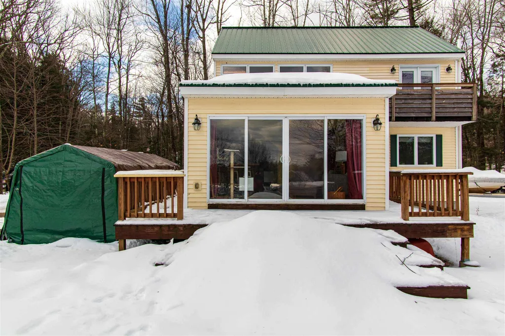 24 Merlin Road Farmington NH 03835