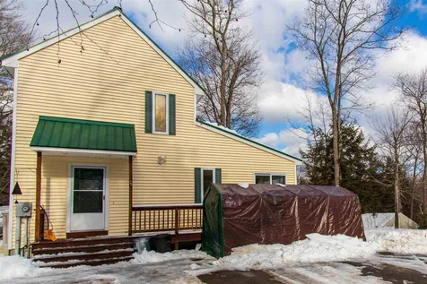 24 Merlin Road Farmington NH 03835
