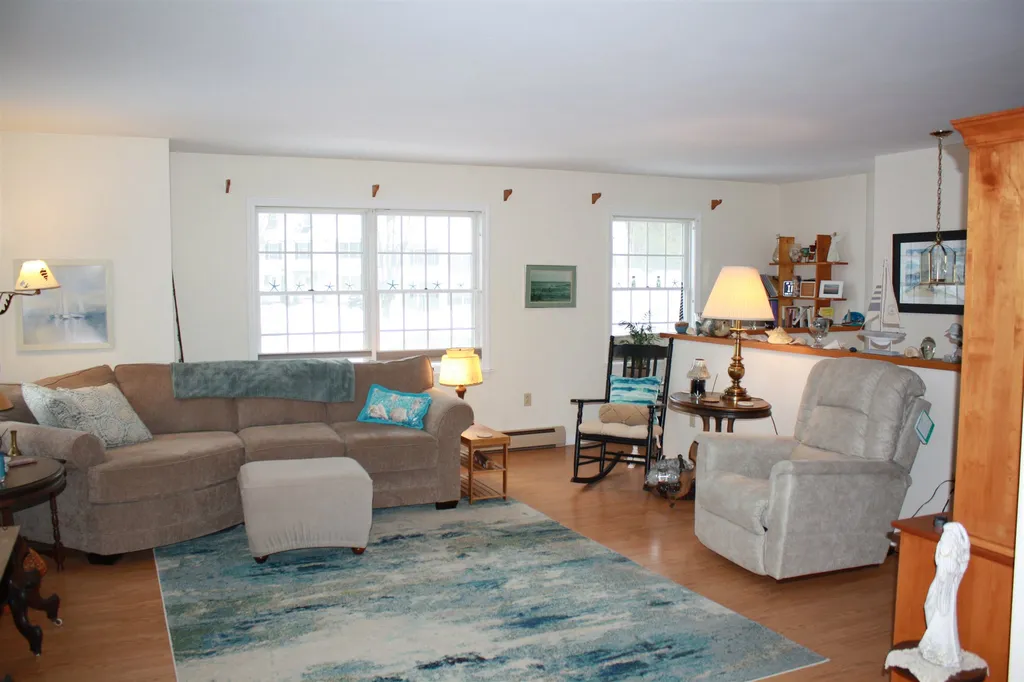 33 Twin Circle Middlebury VT 05753