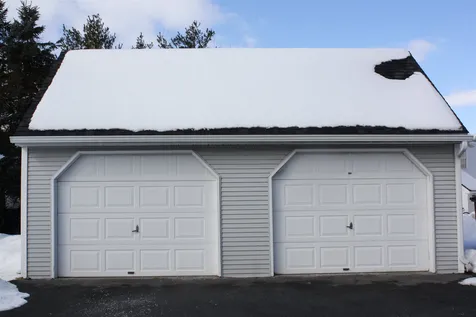 33 Twin Circle Middlebury VT 05753