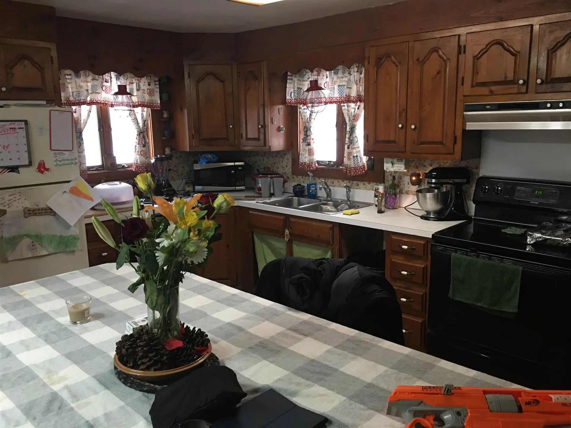 182 Pleasant Street Claremont NH 03743