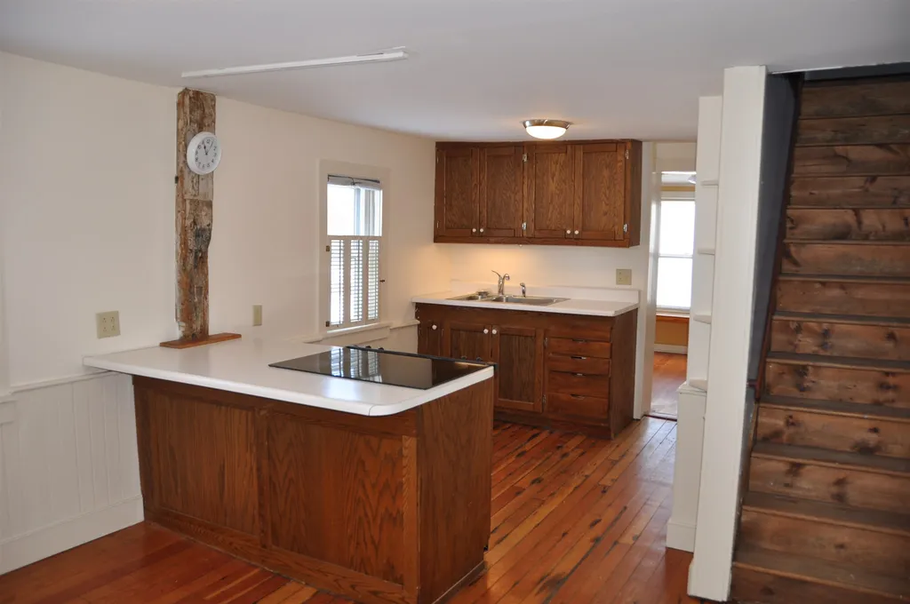 81 Court Street Middlebury VT 05753