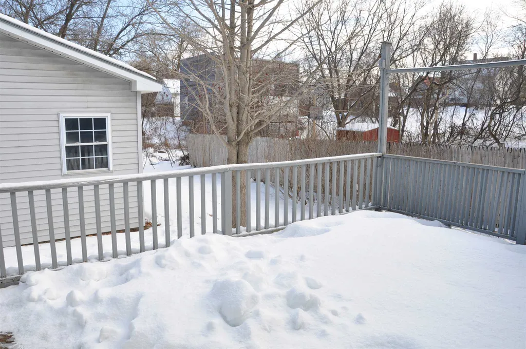 81 Court Street Middlebury VT 05753