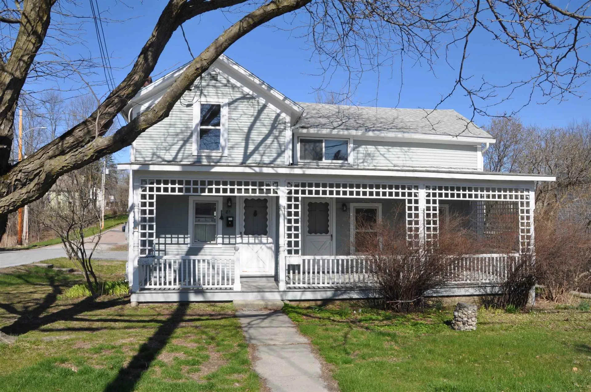 81 Court Street Middlebury VT 05753