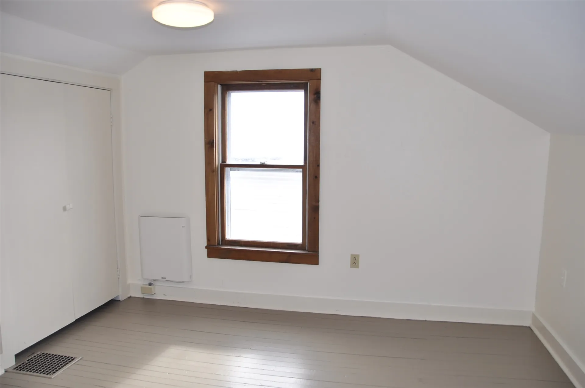 81 Court Street Middlebury VT 05753