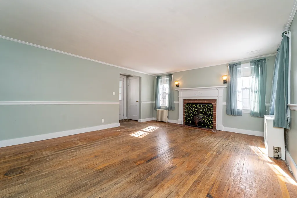 3 Edmund Street Somersworth NH 03878