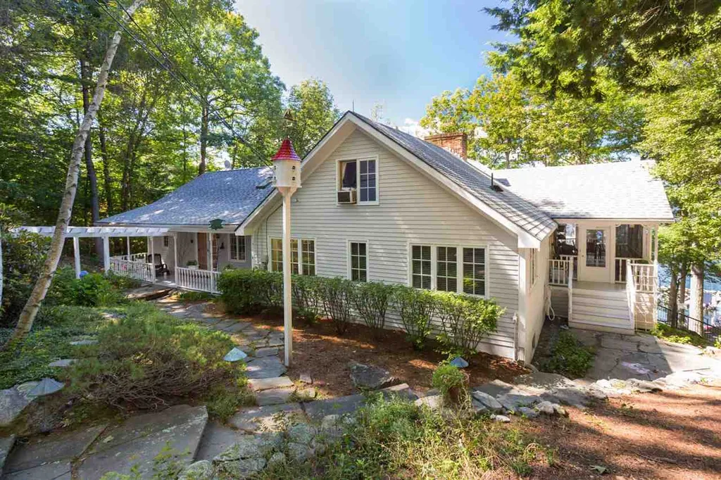 50 Winterhaven Road Wolfeboro NH 03894