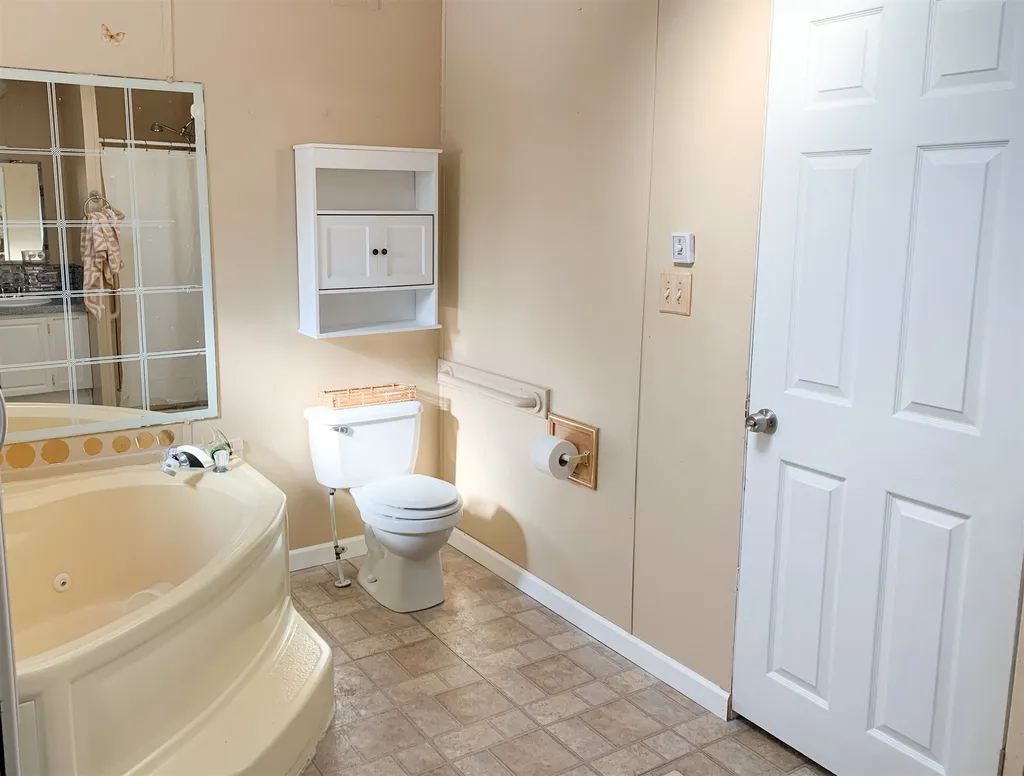 48 Pine Ridge Road Middleton NH 03887