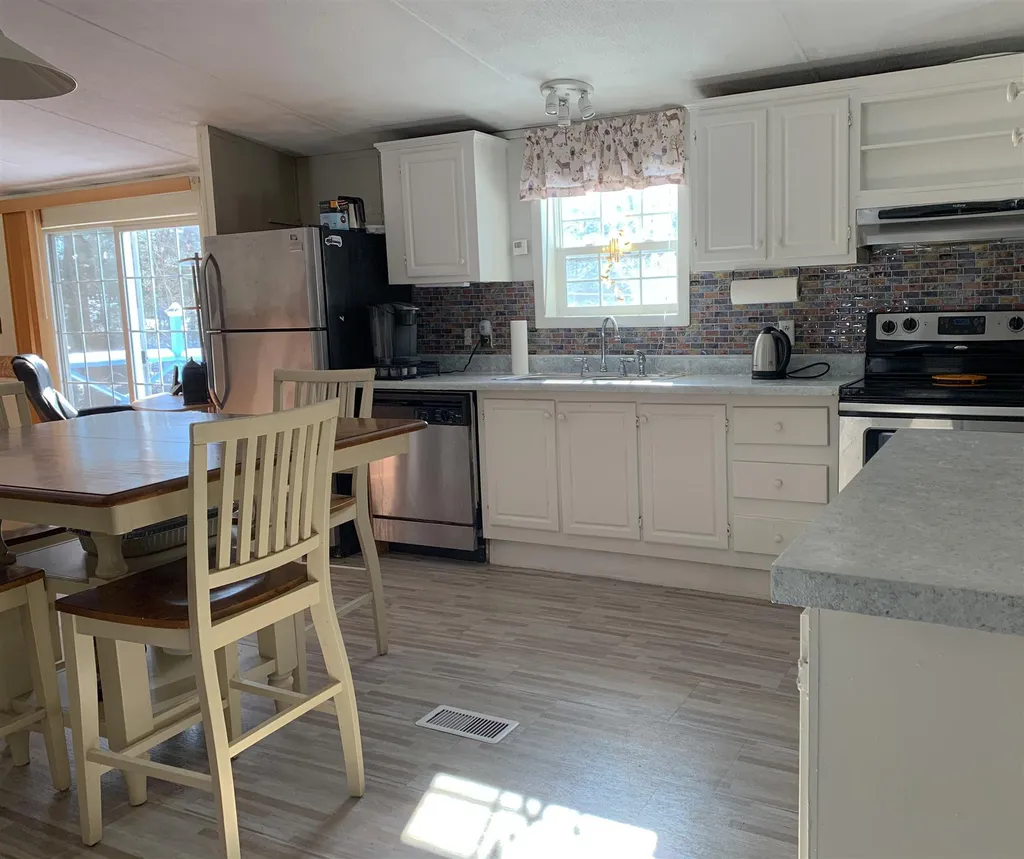 48 Pine Ridge Road Middleton NH 03887