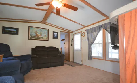 17 Pine Hill Road Tilton NH 03276