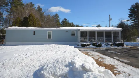 17 Pine Hill Road Tilton NH 03276