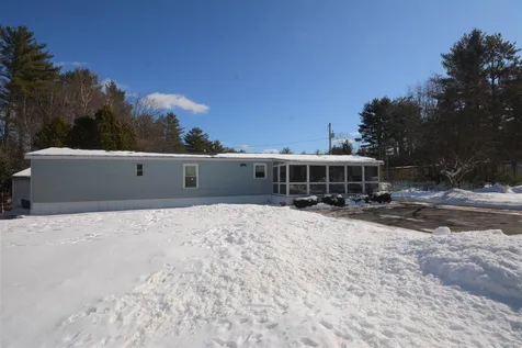 17 Pine Hill Road Tilton NH 03276