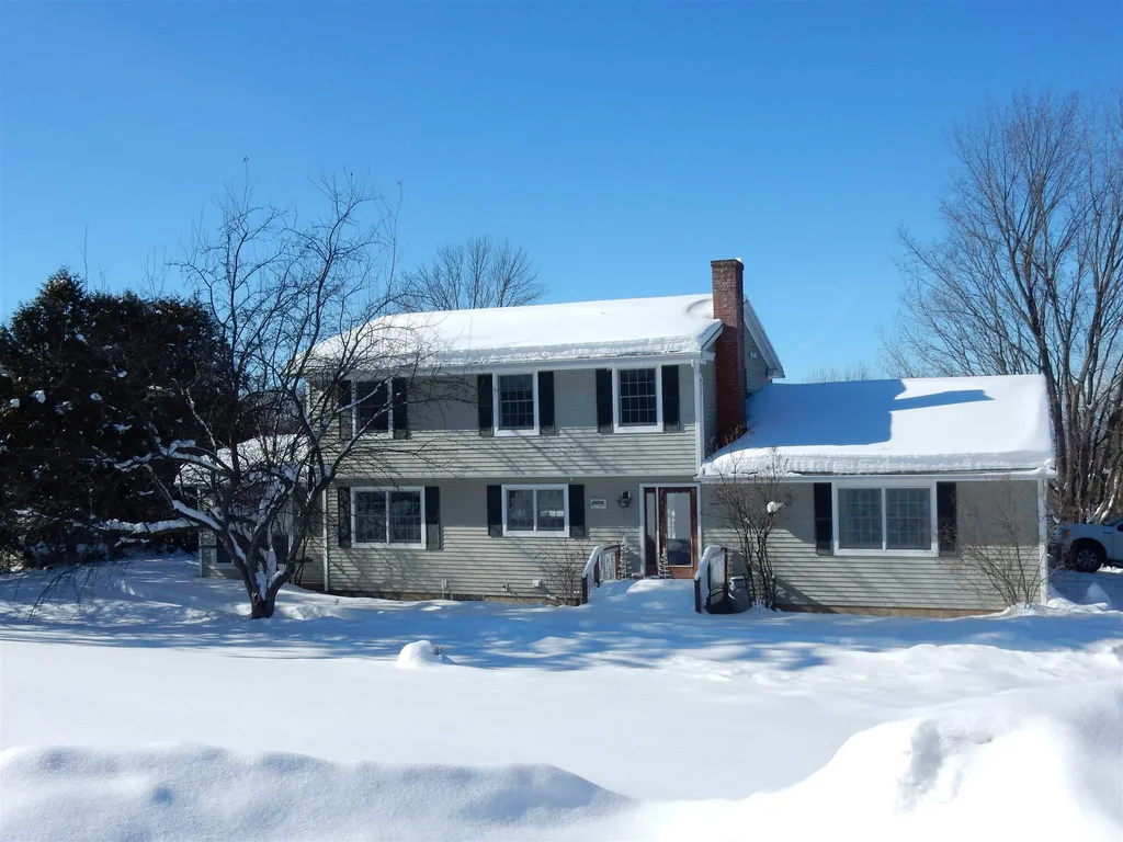 59 Sunset Terrace Derby VT 05830