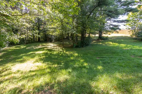 711 Calef Highway Barrington NH 03825