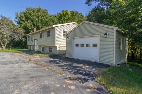 711 Calef Highway Barrington NH 03825