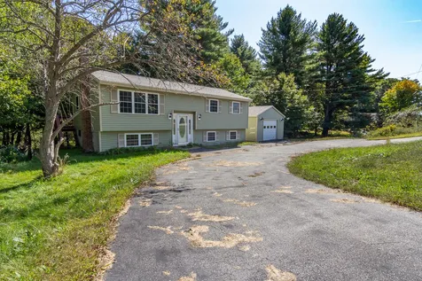711 Calef Highway Barrington NH 03825