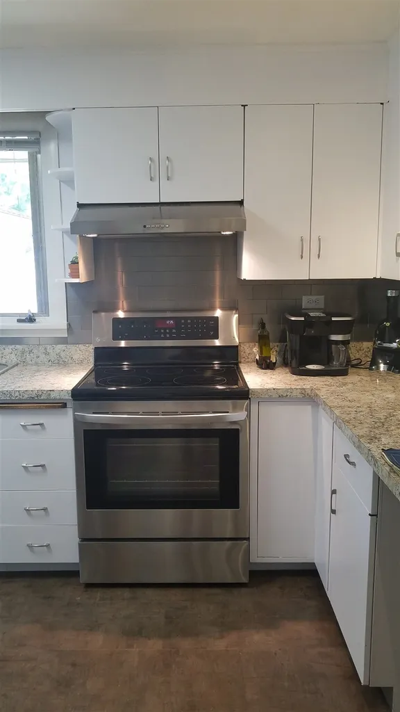 125 Meadow Road Portsmouth NH 03801