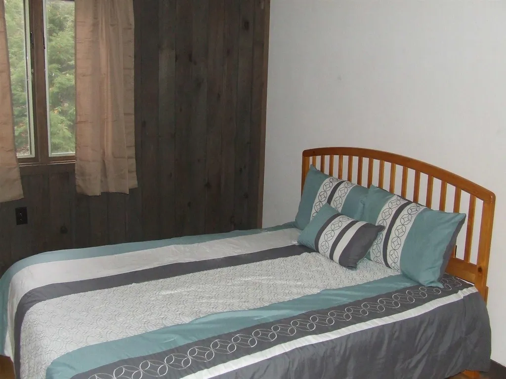 6 Wood Court Lincoln NH 03251