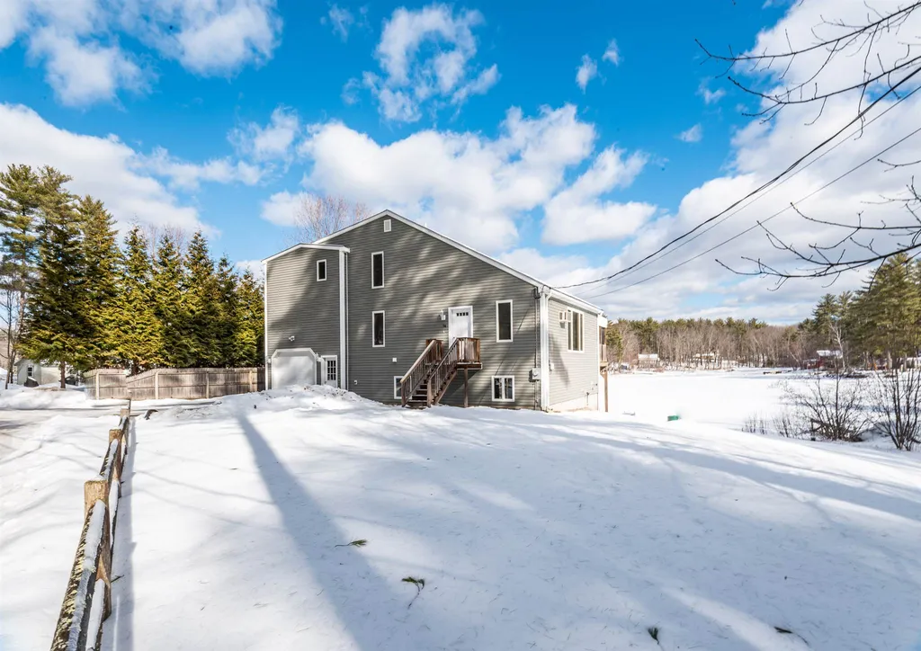 94 Small Road Barrington NH 03825