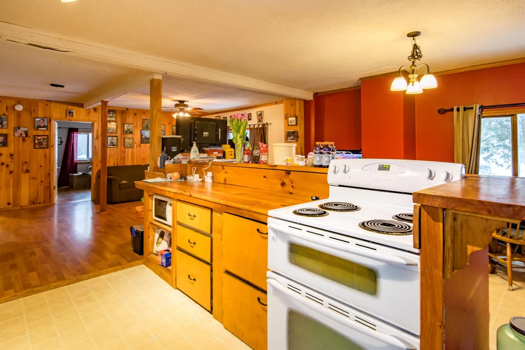 60 Walnut Street St. Albans City VT 05478