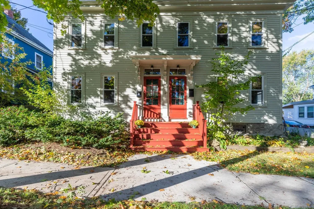 222 Wibird Street Portsmouth NH 03801