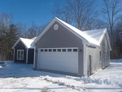 31 Inverness Way Bennington NH 03442