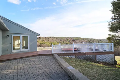 186 Barnett Hill Road Walpole NH 03608