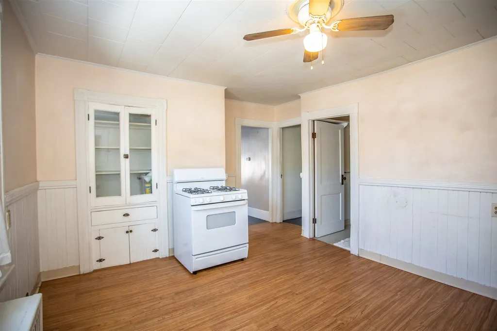 235 Cedar Street Manchester NH 03103