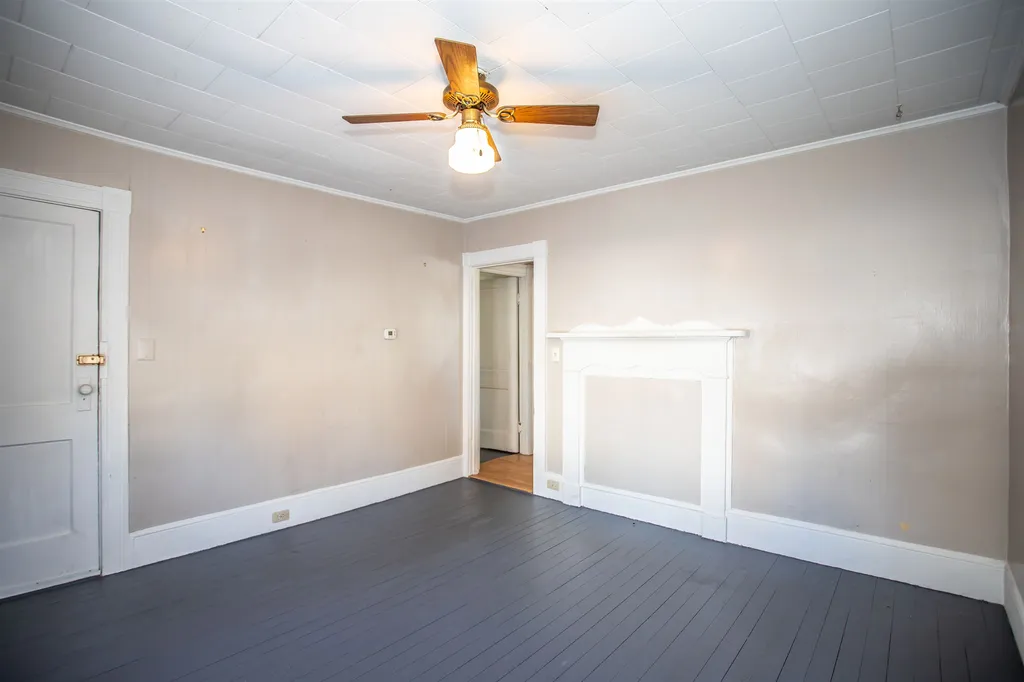 235 Cedar Street Manchester NH 03103