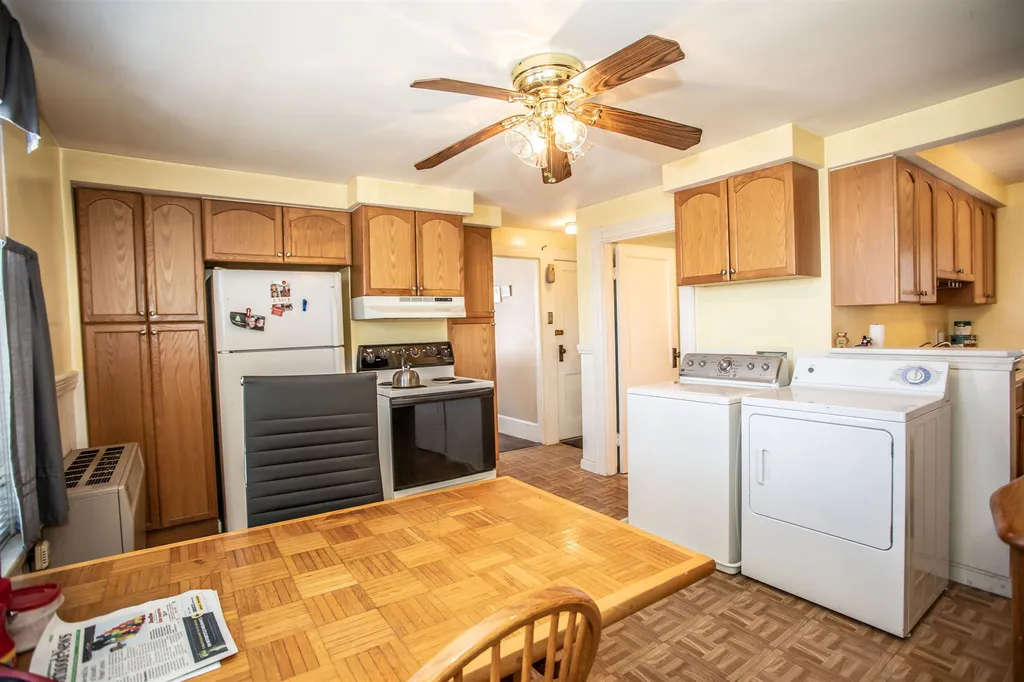 235 Cedar Street Manchester NH 03103
